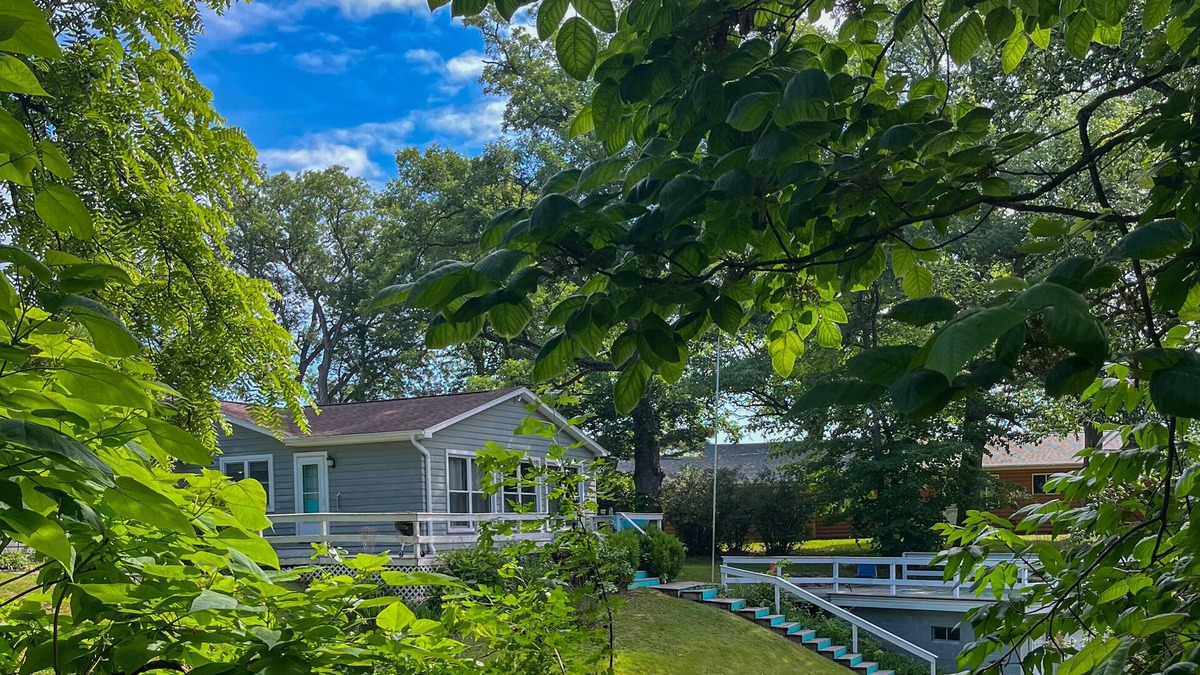 Monticello House | Lucretia's Lakeside