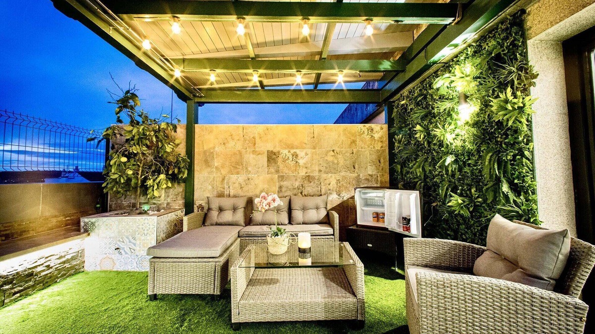 Lugo Apartment | Lucus Skyline by Lugo Collection
