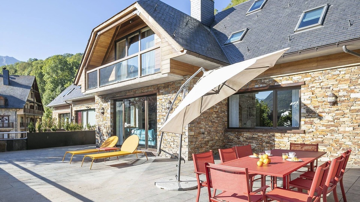 Vielha e Mijaran House | Luderna - Casa con jardín Montcorbison