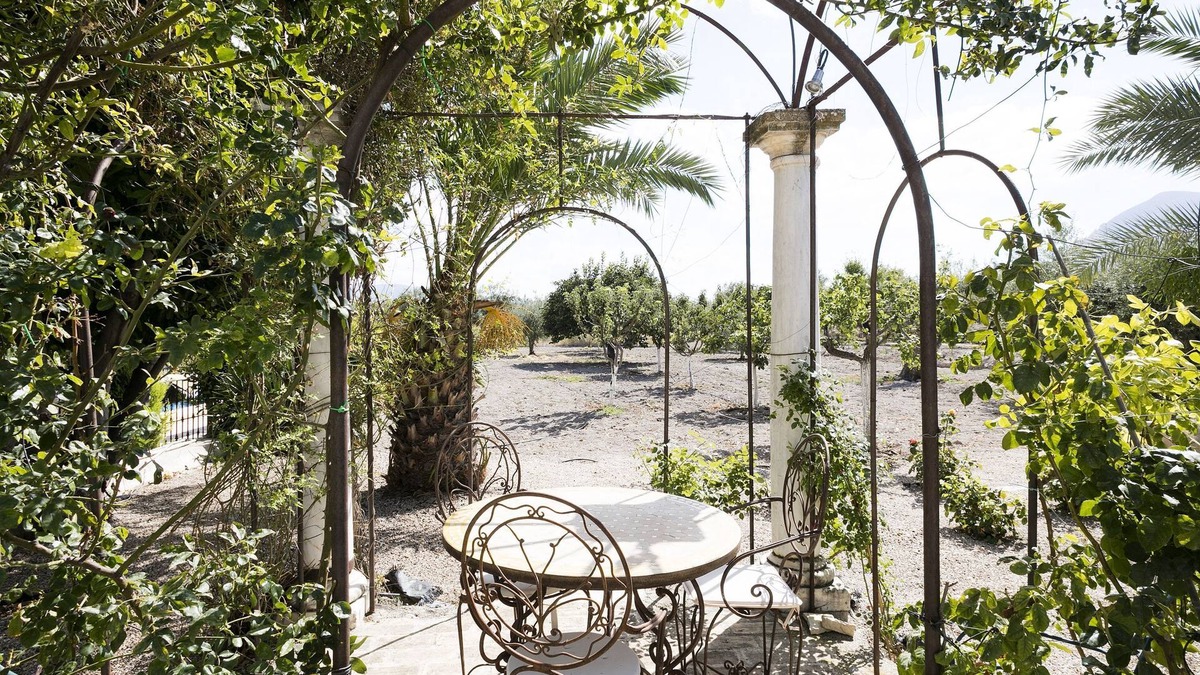 Velez-Blanco House | Luderna - Casa El Enebro del Cercado de Vélez