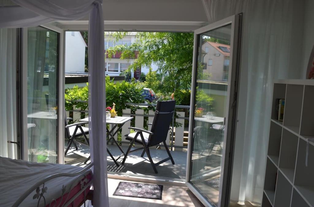 Ludwigsburg Apartment | Ludwigsburg, ruhige Lage im Grünen, Schlossnähe, blühendes Barock