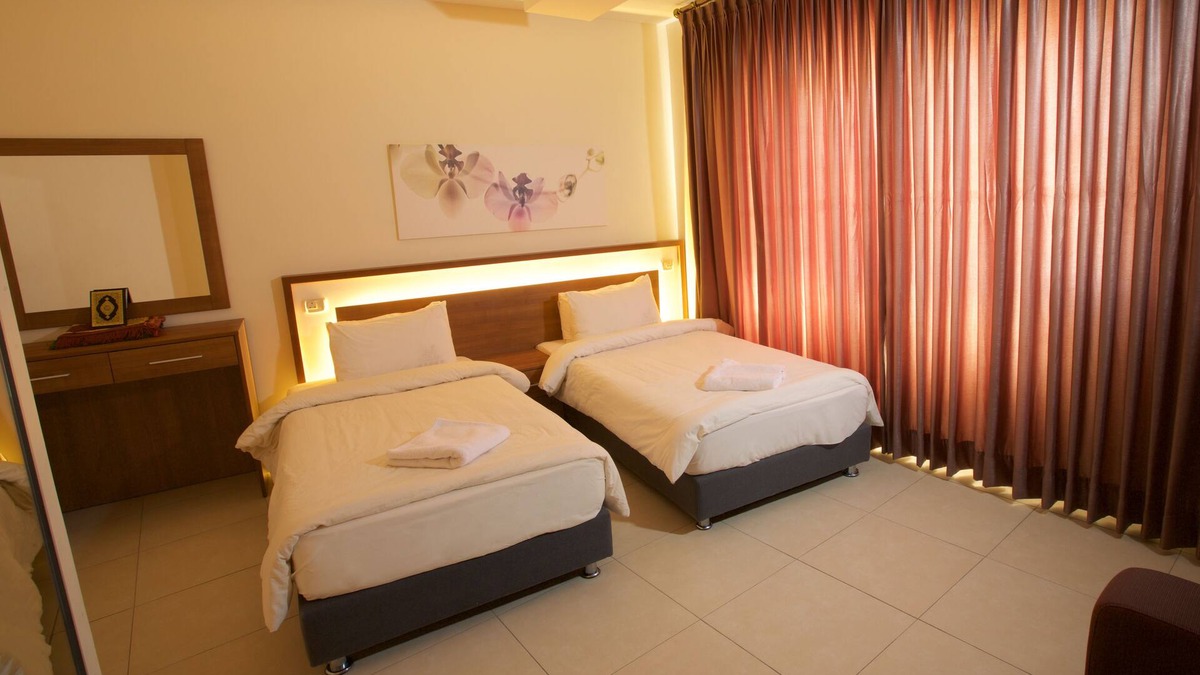 Al Jubeiha Hotel | Lujain Hotel/Deluxe Apartment
