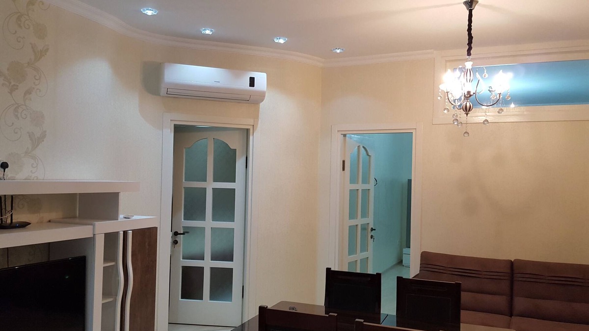 Old Boulevard Apartment | Lukabarbare 3 apartments
