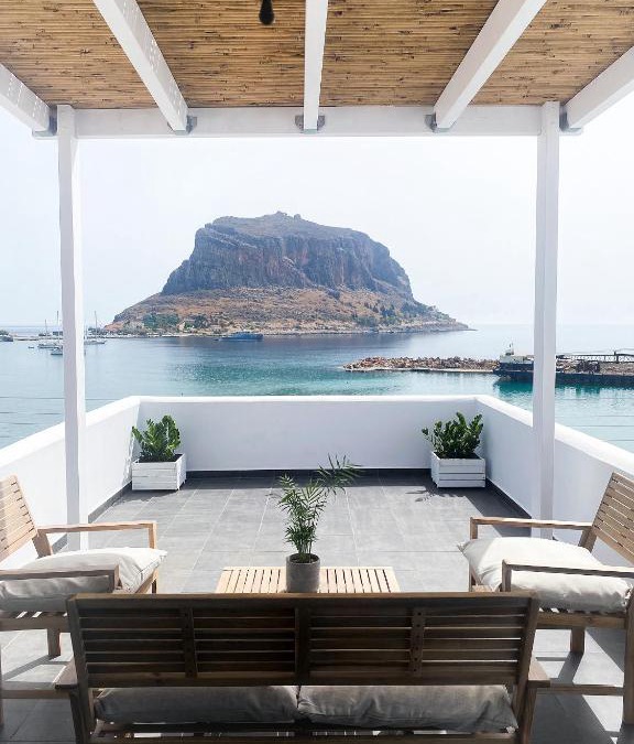 Monemvasia Apartment | LULU - Self Catering Accommodation