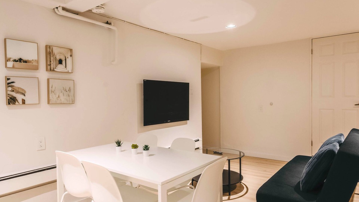 Riverside Apartment | Lum The Queen - Two-Bedroom Apartment