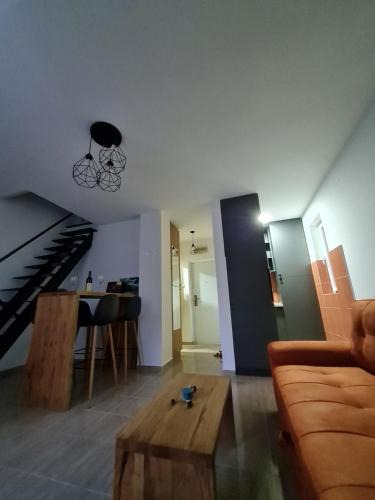 Divcibare Apartment | Luma Home