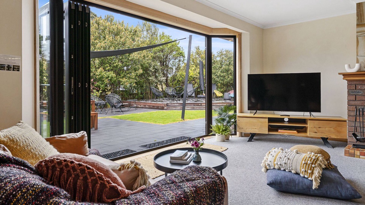 Adventure Bay House | Lumeah Retreat Adventure Bay, Bruny Island