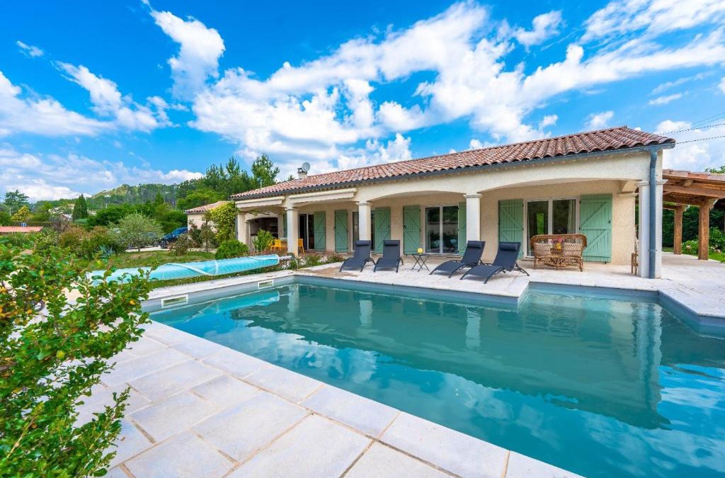 Les Salelles Villa | Lumière