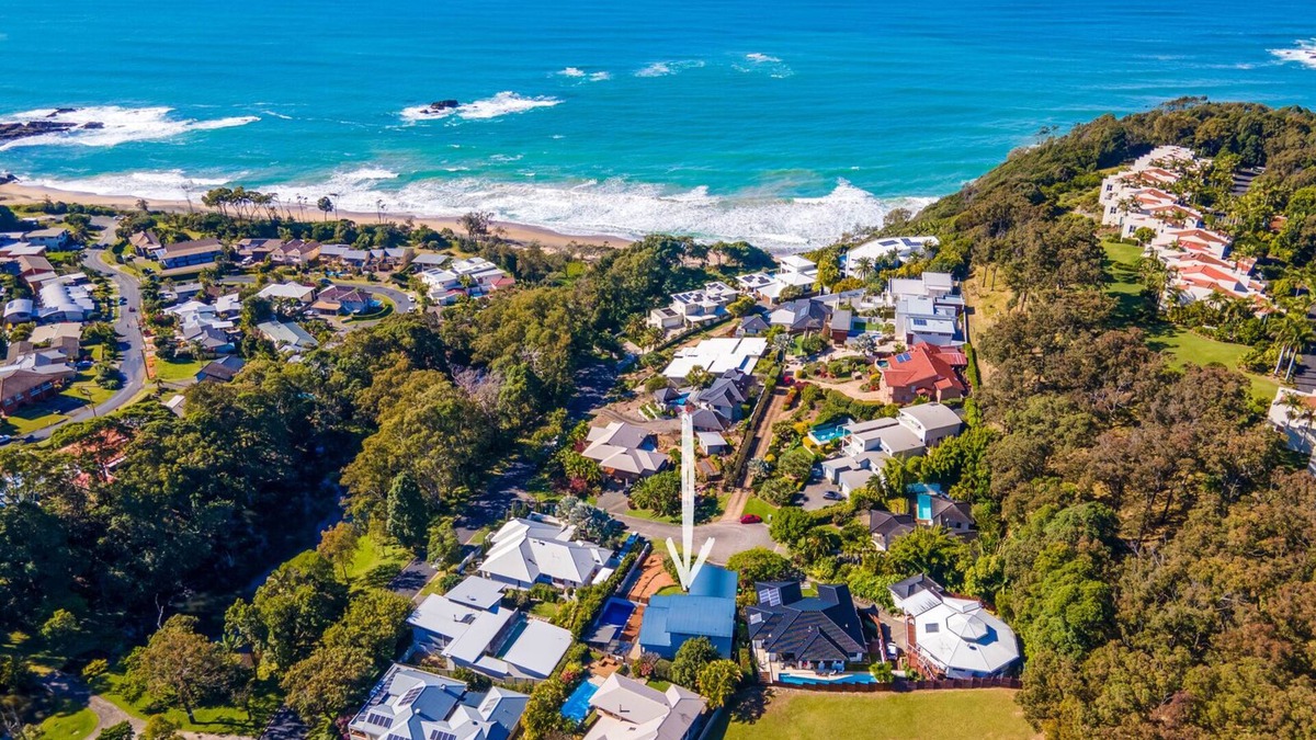 Korora House | Lumiere, Ocean View, Pool, Large Family Home