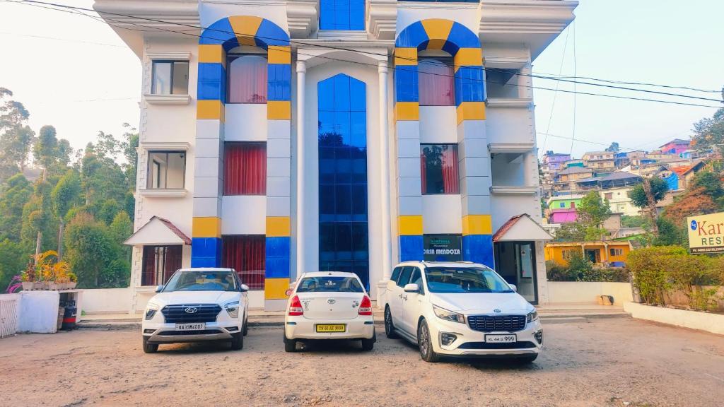 Munnar Hotel | Lumino Karthika