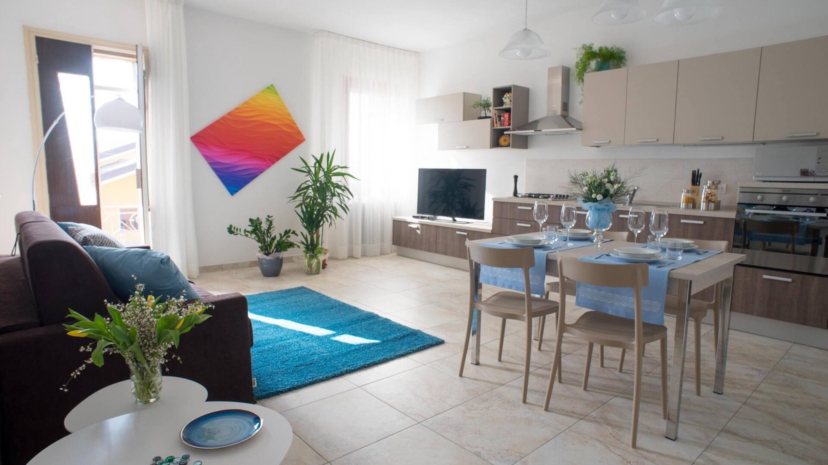 Porto Tolle Apartment | LUMINOUS, LARGE AND COMFORTABLE APARTMENT NEAR THE SEA