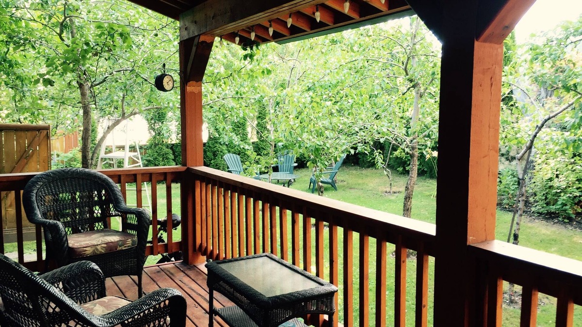Grand Forks House | Luna Bed and Breakfast