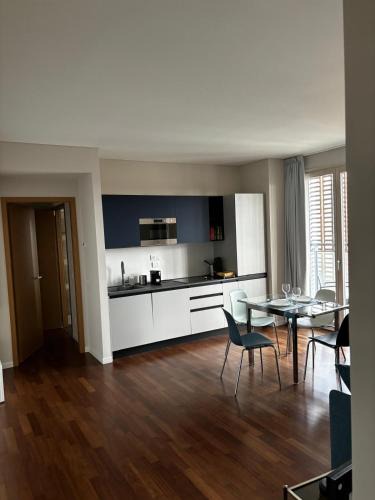 Dergano Apartment | Luna Gym & Pool Exclusive Apartment
