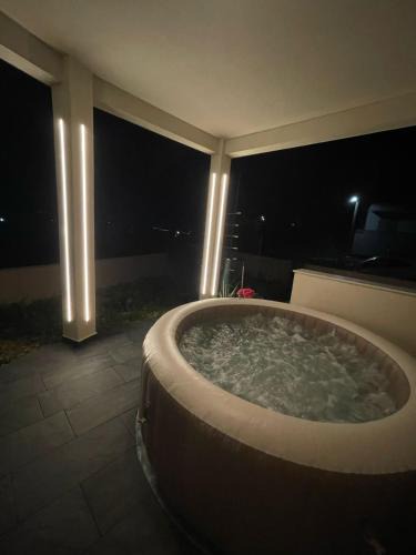 Malevizi Apartment | Luna House