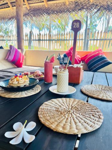 Kudawa Bed & Breakfast | Luna Palm Resort
