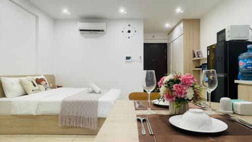 Trung Hoa Nhan Chinh Apartment | Luna's House - Vinhomes D'Capitale - Studio Apt