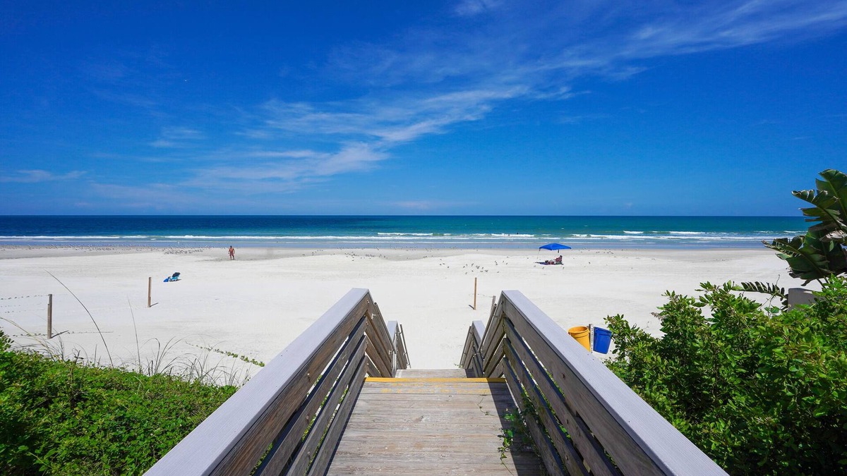 Wilbur-By-The-Sea House | "LunaSea"-Directly Across from the Ocean-9BR/5BA