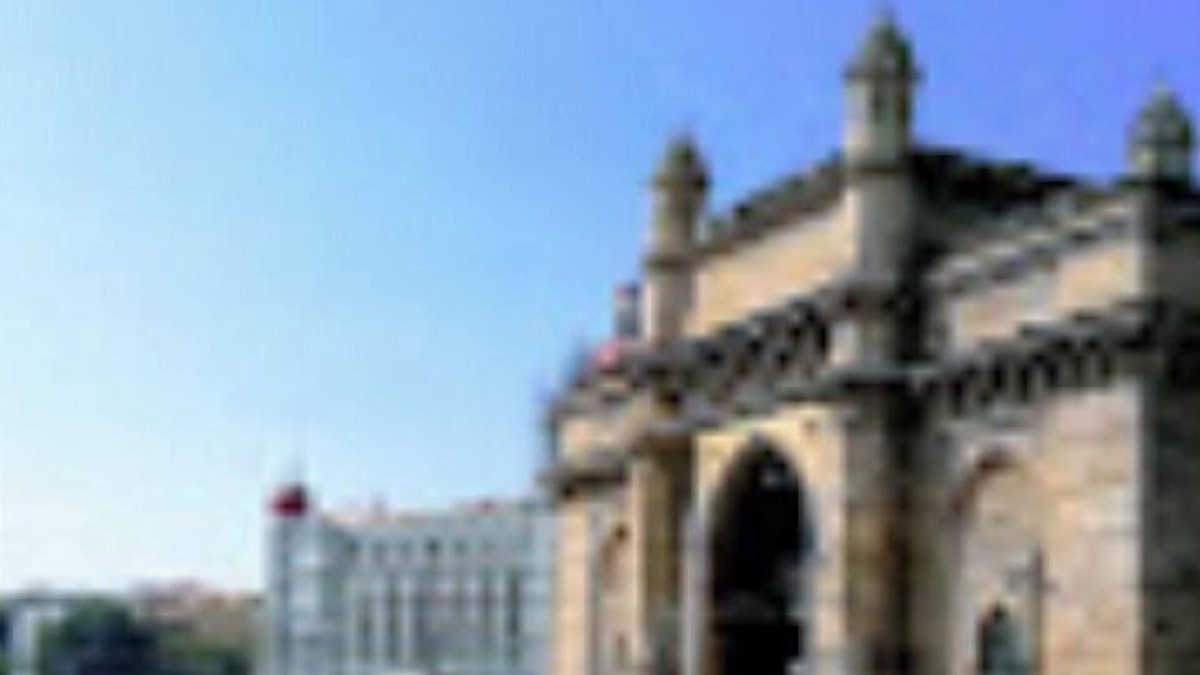 Jogeshwari West Apartment | Lush 3-Bedroom/3-Bathroom Villa