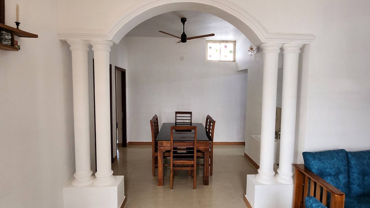 Maradu House | Lush green 4BHK Fully furnished house with AC in master bedroom, hot water