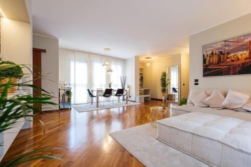 San Donato Milanese Apartment | Lussuoso e accogliente appartamento con terrazza