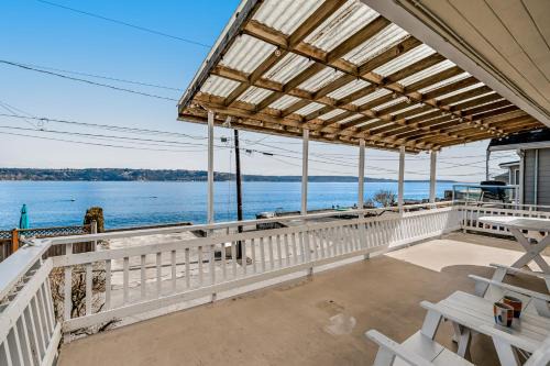 Camano Island House | Lutefisk Lodge