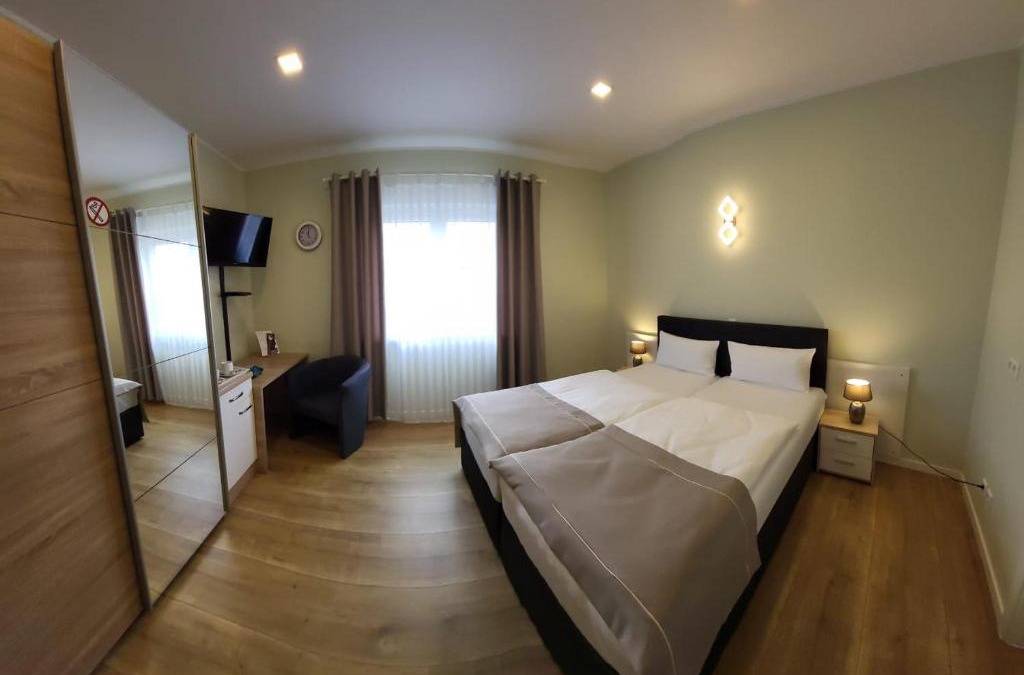 Kernstadt Hotel | Lutz Motel