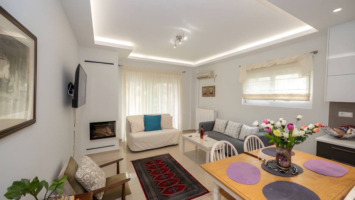 Chalandri Condo | "Lux 1-bedroom condo-L&L Refuge"
