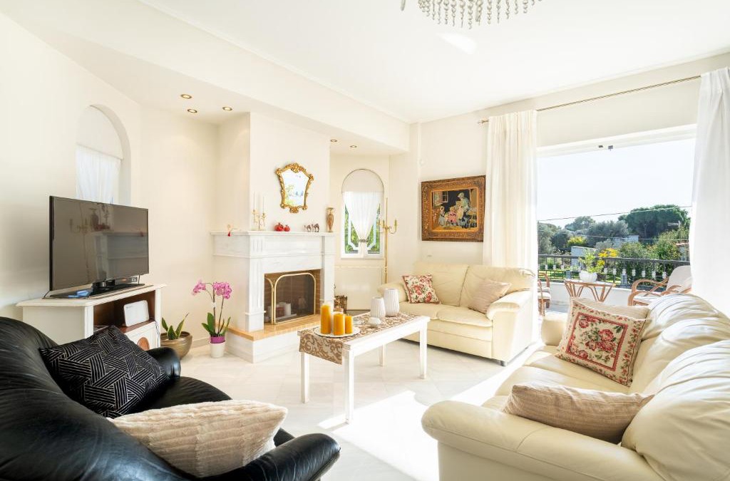 Nea Makri House | Lux 3-bedroom Villa - L&L Refuge