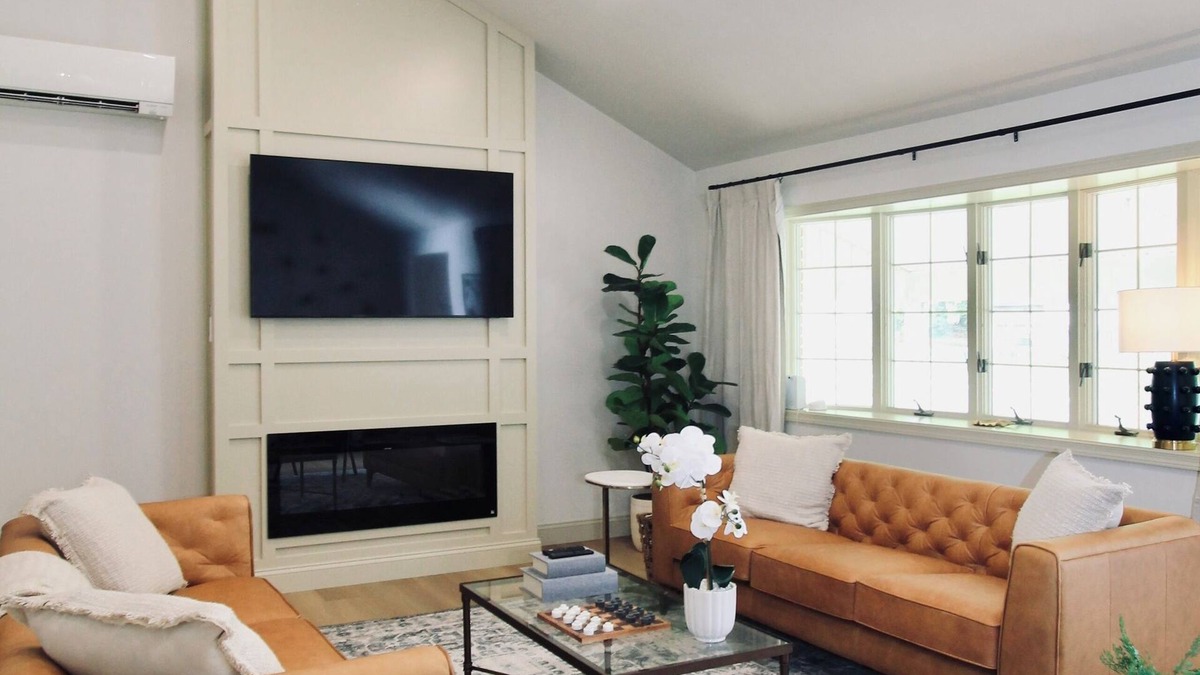 Park Forest Village House | Lux 4BD House-Mins to PSU, 10 Guests, Pool Table