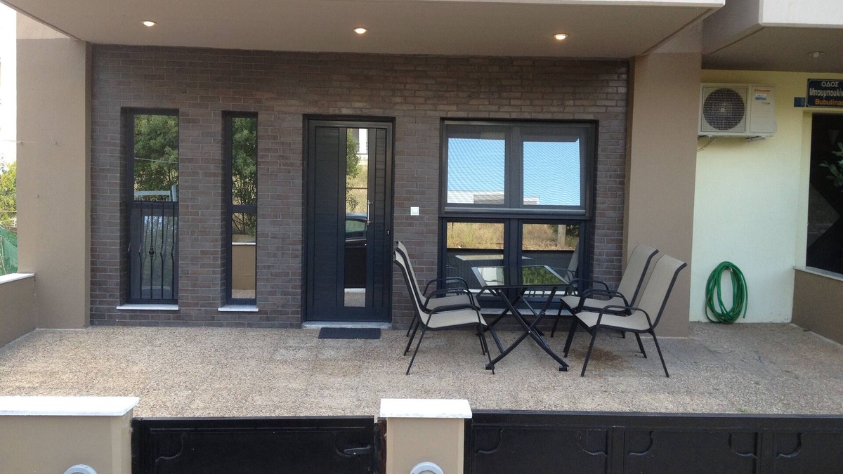 Nea Michaniona Apartment | LUX coastal groundfloor apt 30 mins from the center of Thessaloniki