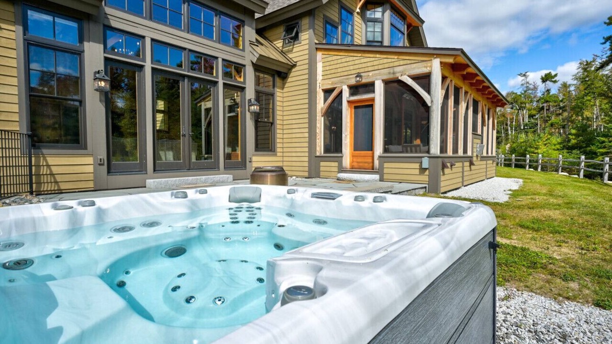 Franconia House | LUX Home with Breathtaking Views