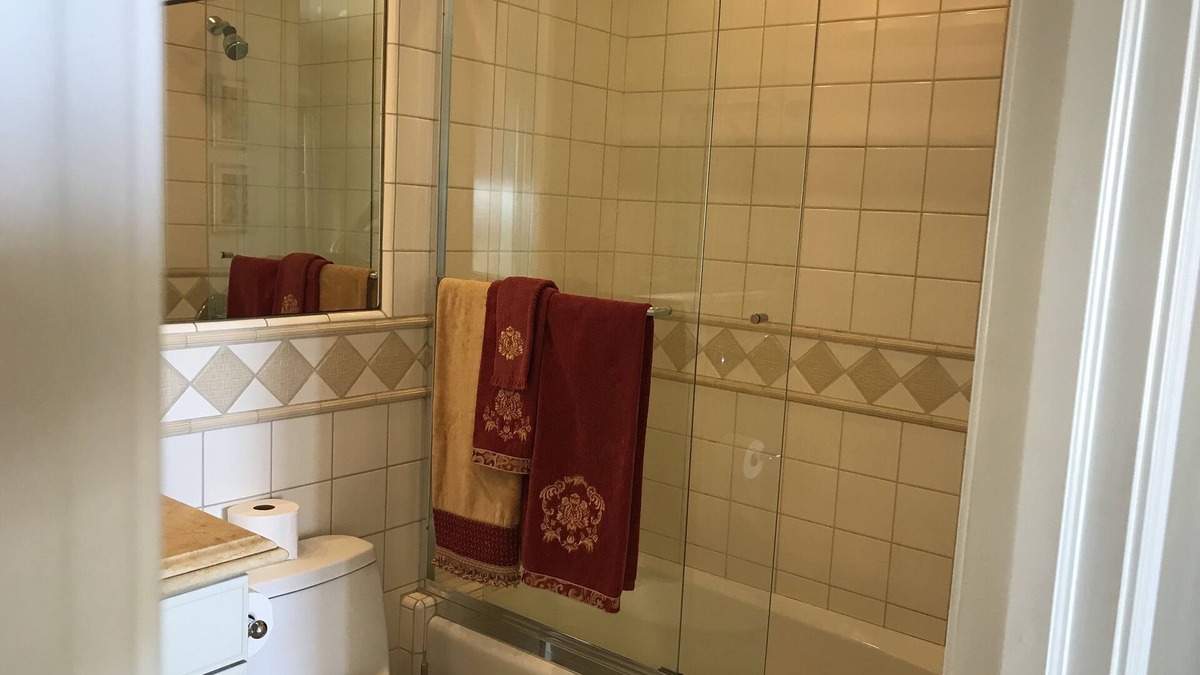 Mystic Hills House | LUX LAGUNA BEACH POOL HOUSE , MINUTES TO MAIN BEACH