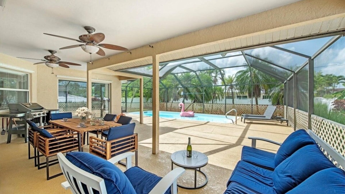 Willoughby Acres House | Lux Naples! Heated Pool ~ Fenced Yard ~ Near Beach