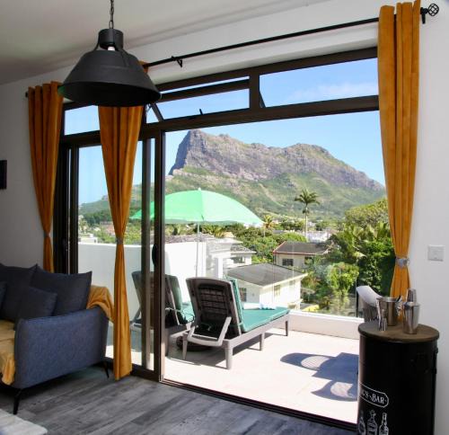 Quatre Bornes Apartment | Lux Penthouse Apartment 3 bedrooms Quatre Bornes