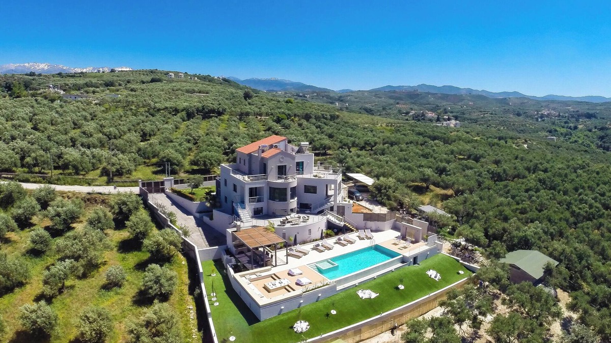 Kontomari Villa | Lux Villa ★Top Sea View ★ Gym & 6 bedrooms★Private Heated Pool