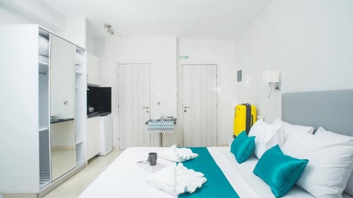 Perea Apartment | Lux VIP Apartments : Studio with sea viewn