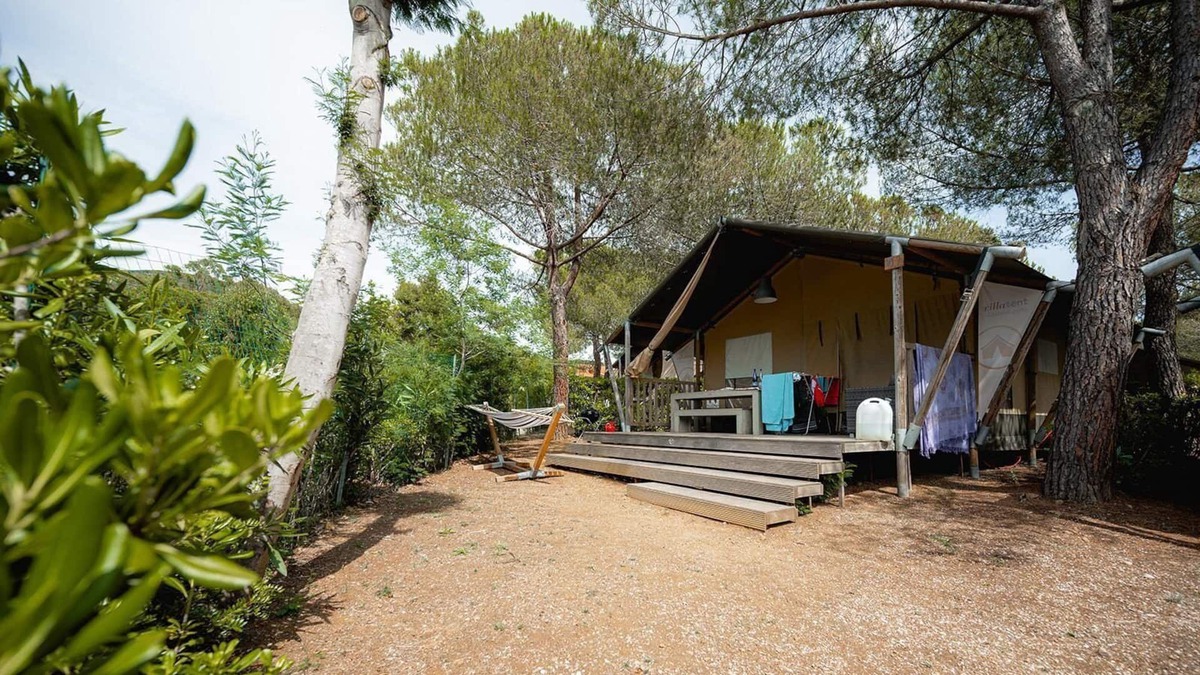 Lacona Ski Chalet | Luxe 5 pers Villatent at Family campsite Casa dei Prati on Elba