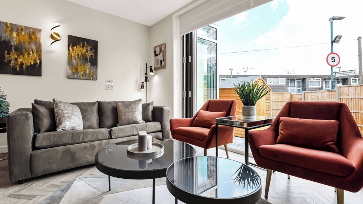 Brixton Hill Apartment | Luxe and Cozy Living - Family Perfect! Sleeps 9