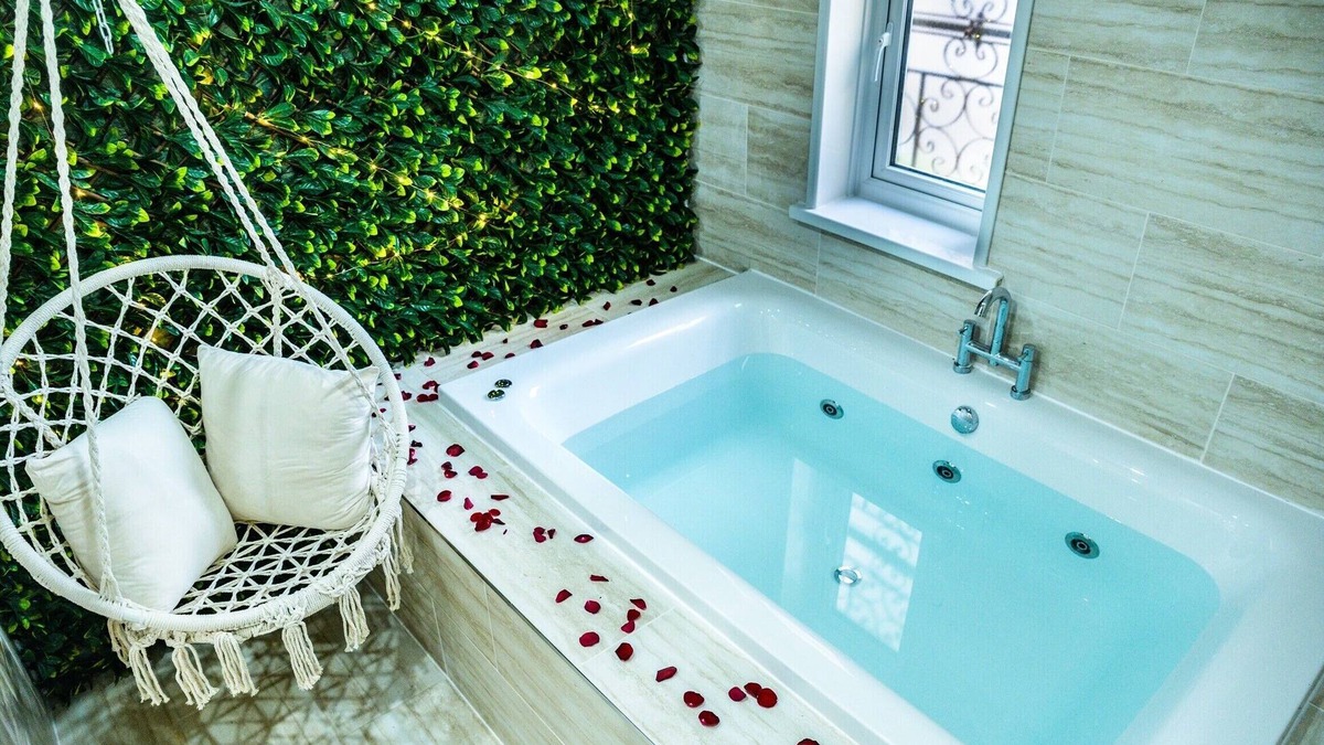 Bradford House | Luxe bungalow