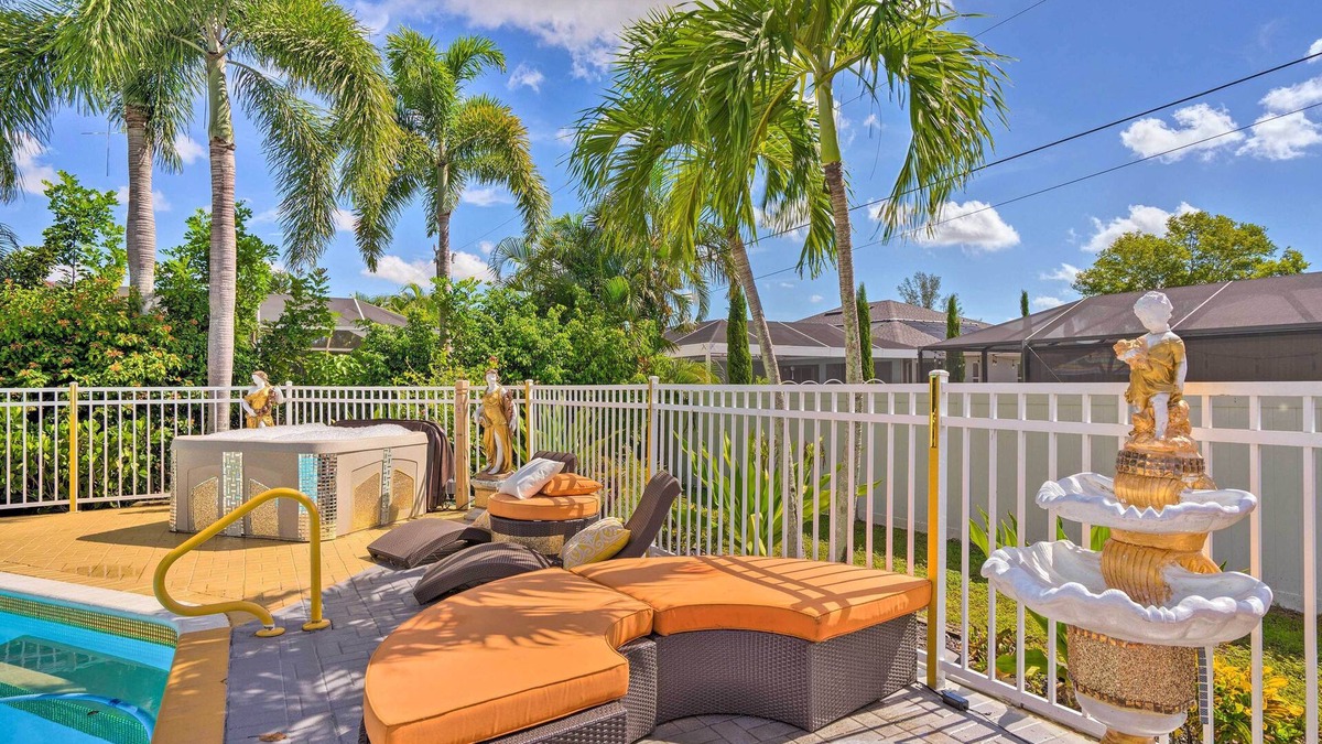 Trafalgar Villa | Luxe Cape Coral Home w/Heated Pool & Hot Tub