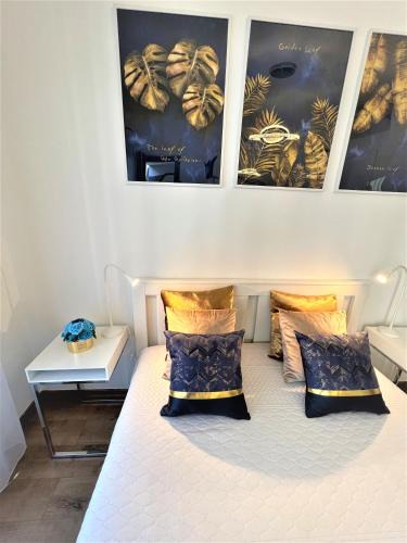 Erzsebetvaros Apartment | Luxe CENTRAL Studio with POOL, PARKING & AC