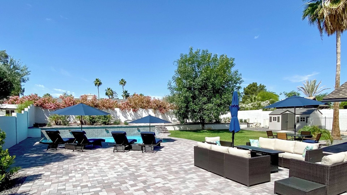 Buenavante House | Luxe Desert Home w/Heated Pool: 3 Mi to Kierland!