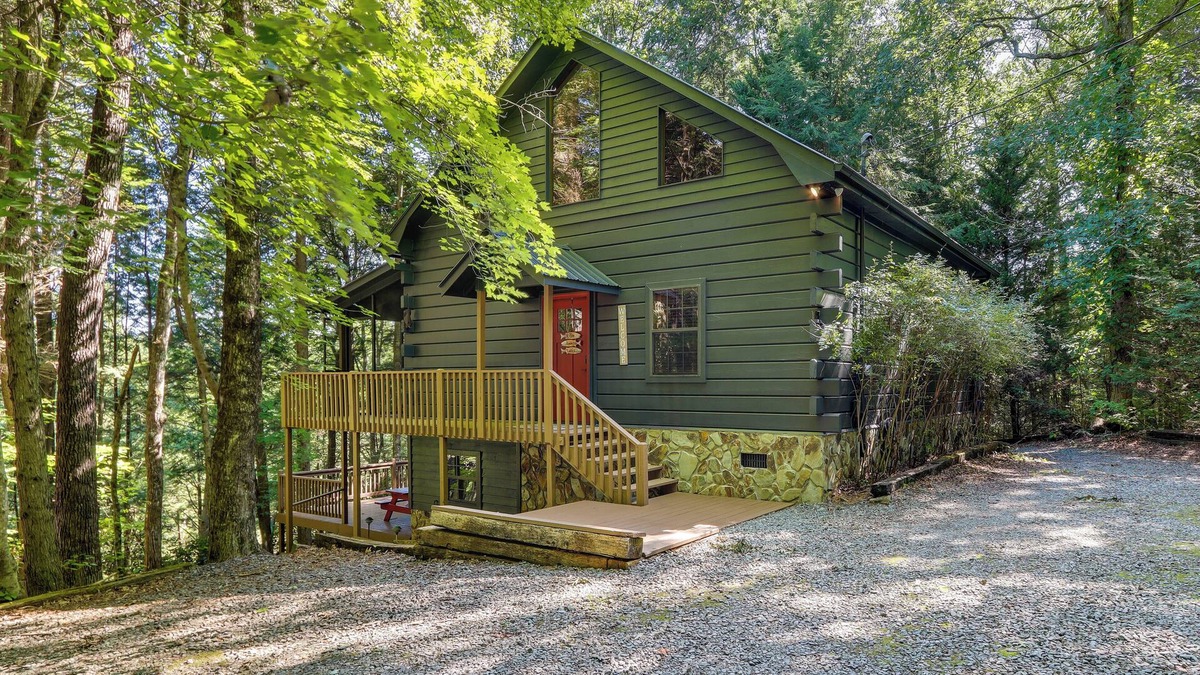 Epworth Cabin | Luxe Fightingtown Creek Cabin: 2 King Suites & Spa
