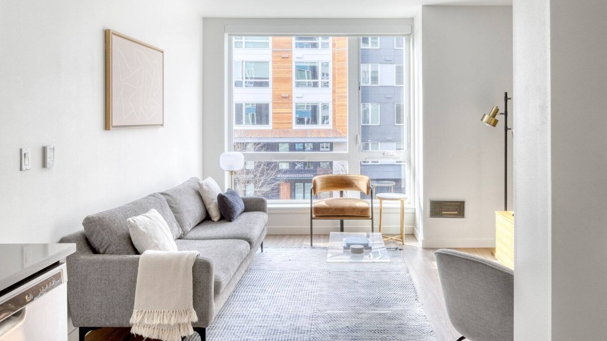 Yesler Terrace Apartment | Luxe First Hill 1BR w/Gym, BBQ & Lounge, nr soccer field, by Blueground
