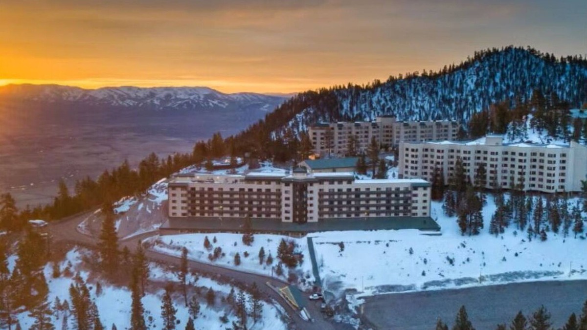 Tahoe Village Villa | Luxe Heavenly Villa | Pools, Fitness Centre
