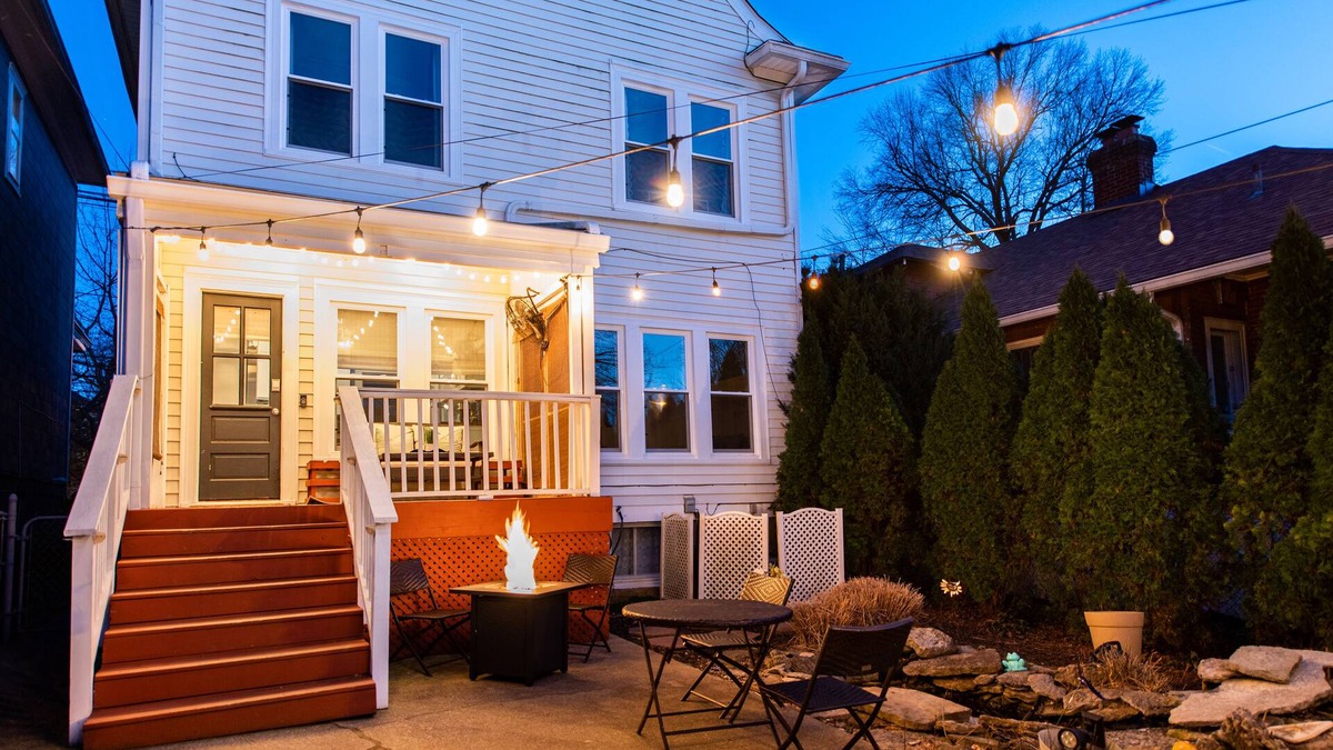 Deer Park House | Luxe Highlands Home! King Bed~Fire Pit~Yard Games