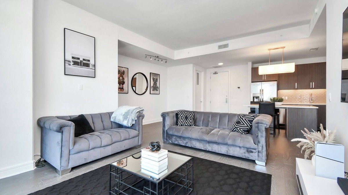 Midtown Apartment | Luxe Highrise Getaway in Midtown Houston