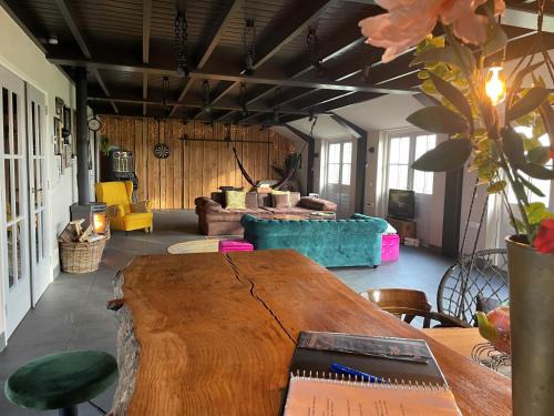 Eemdijk Villa | Luxe in stiltegebied tussen loslopende Alpaca’s