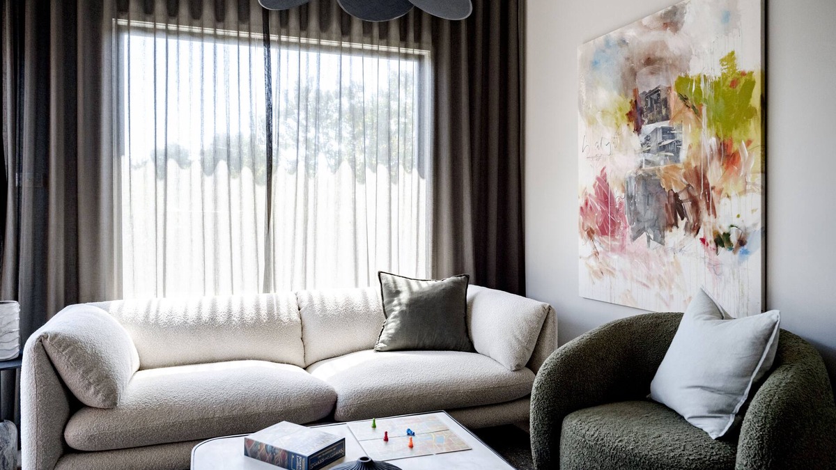 Narrabundah House | Luxe Inner South Home – Designer Comfort & Outdoor Living Near Cafés + Sights