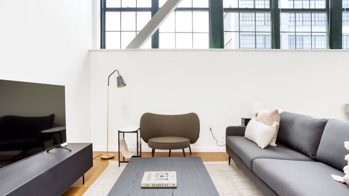 Arefth Apartment | Luxe Kendall Square 2BR w/Gym, near MIT & Mass General, by Blueground